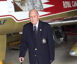 Arthur Barret - S009 - RCAF, Flight Lieutenant, 420 Squadron 6th Group.